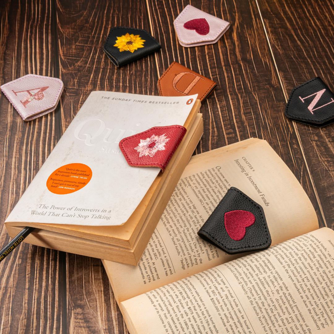Florenza™ - A Gift for Book Lovers That Holds Their Place & Heart (50% Off)