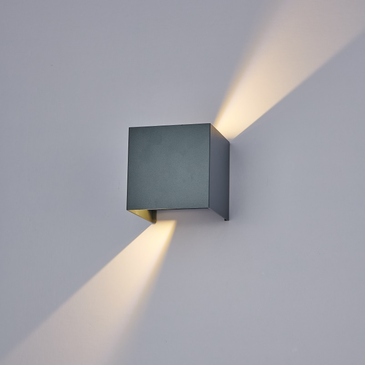 Glindra™ – Modern Touch-Activated Cube Light (50% Off)
