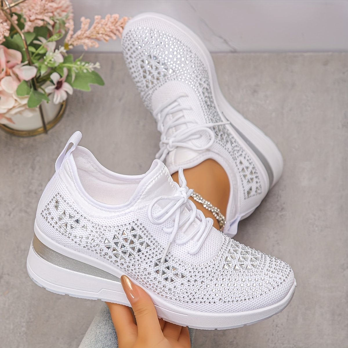Aireli™ – Orthopaedic Walking Sneakers with Foot Support (50% Off)
