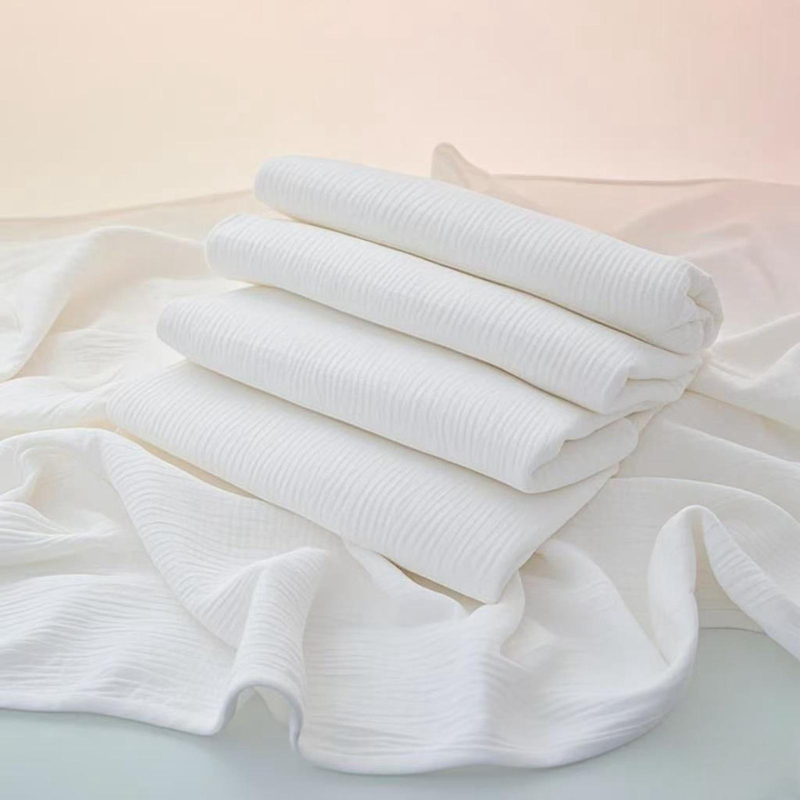 No-Slip Lounge Sling Bath Towel (40% Off)