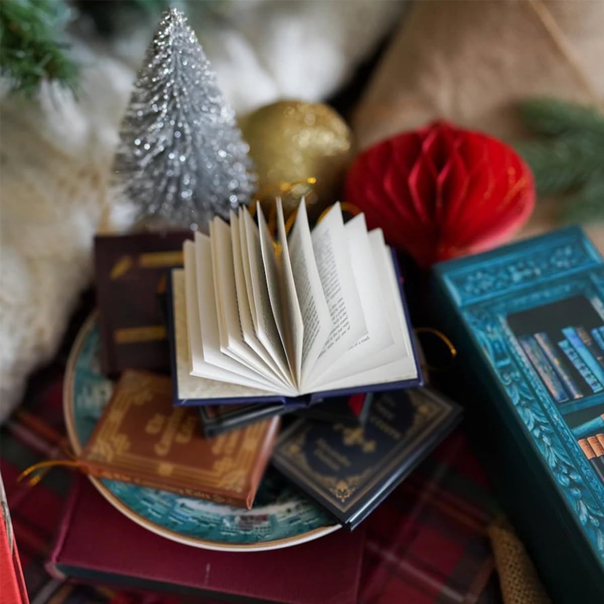 Talelet™ – Mini Book Advent Ornaments (50% Off)