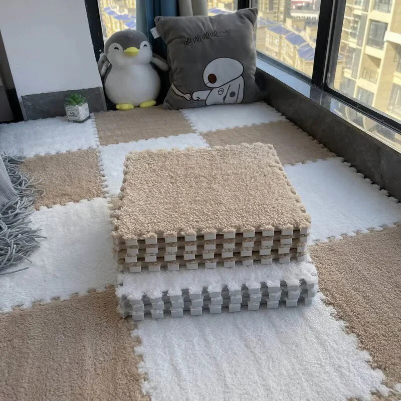 Snuglio™ - Plush Interlocking Carpet Tiles (10 Pieces)