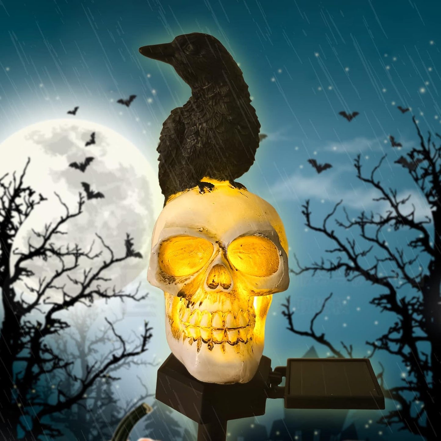 Skullight™ – Solar Crow Skull for Outdoor Lighting (50% Off)