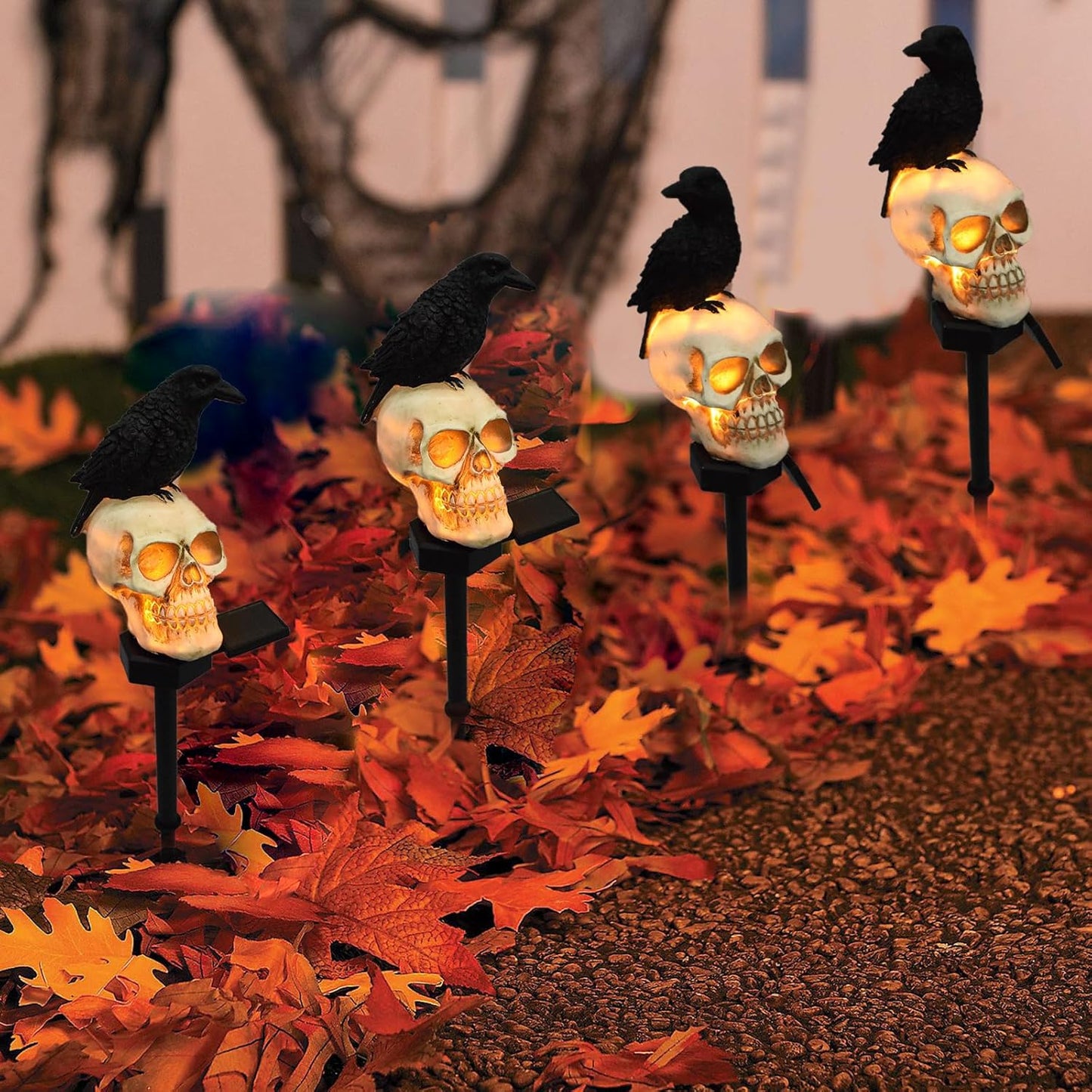 Skullight™ – Solar Crow Skull for Outdoor Lighting (50% Off)