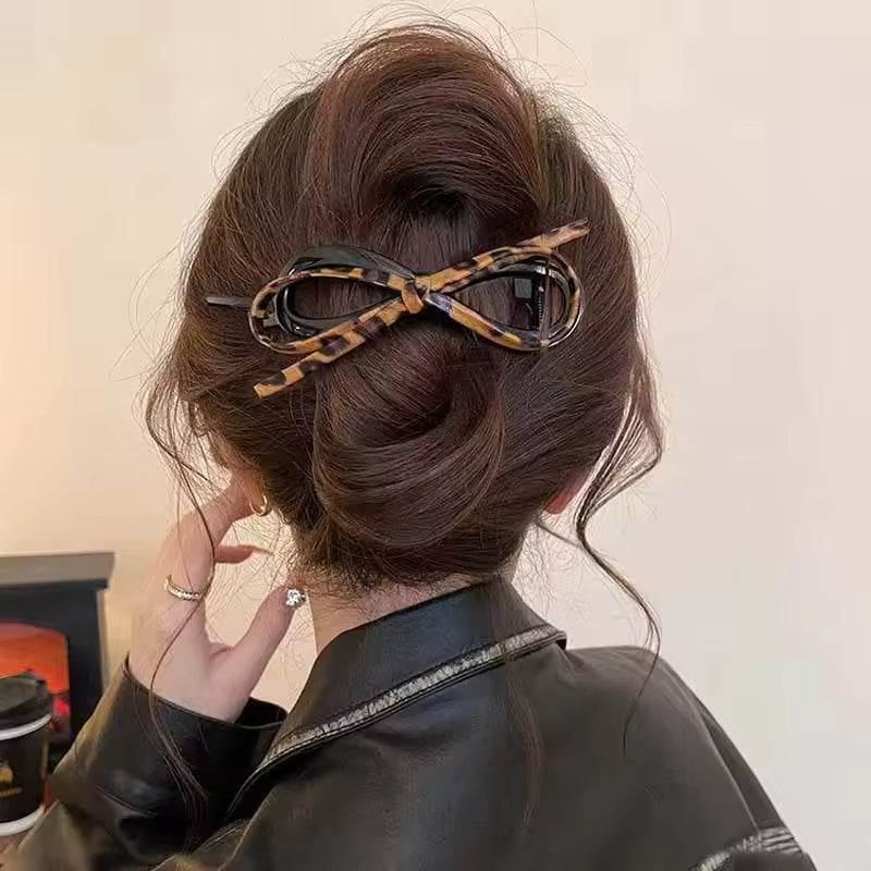 Velina™ – PU Leather Bow Hair Clip (1+1 Free)