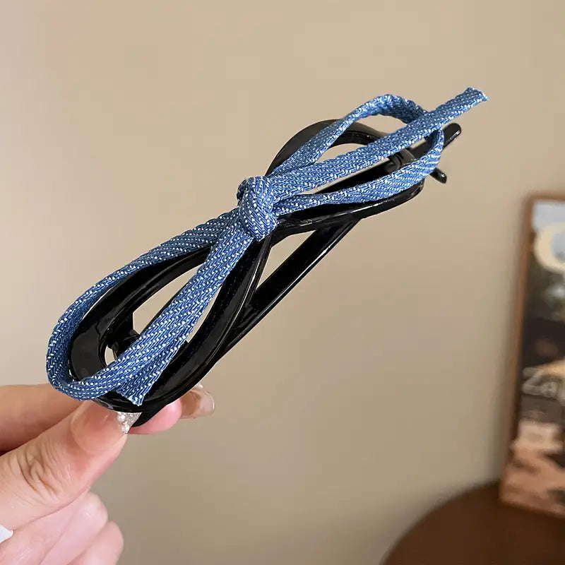 Velina™ – Denim Bow Twist Clip (1+1 Free)
