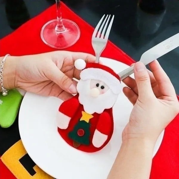 Hollynest™ – 6 Christmas Cutlery Holder Pockets (50% Off)