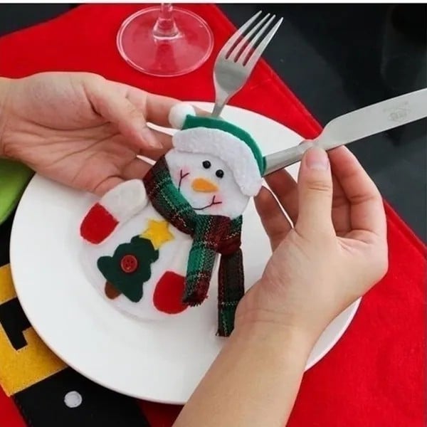 Hollynest™ – 6 Christmas Cutlery Holder Pockets (50% Off)