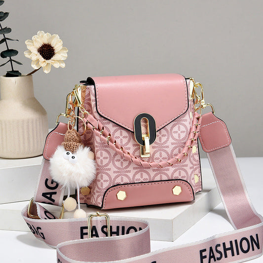 Veloura™ – 2025 Mini Shoulder Bag (50% Off)
