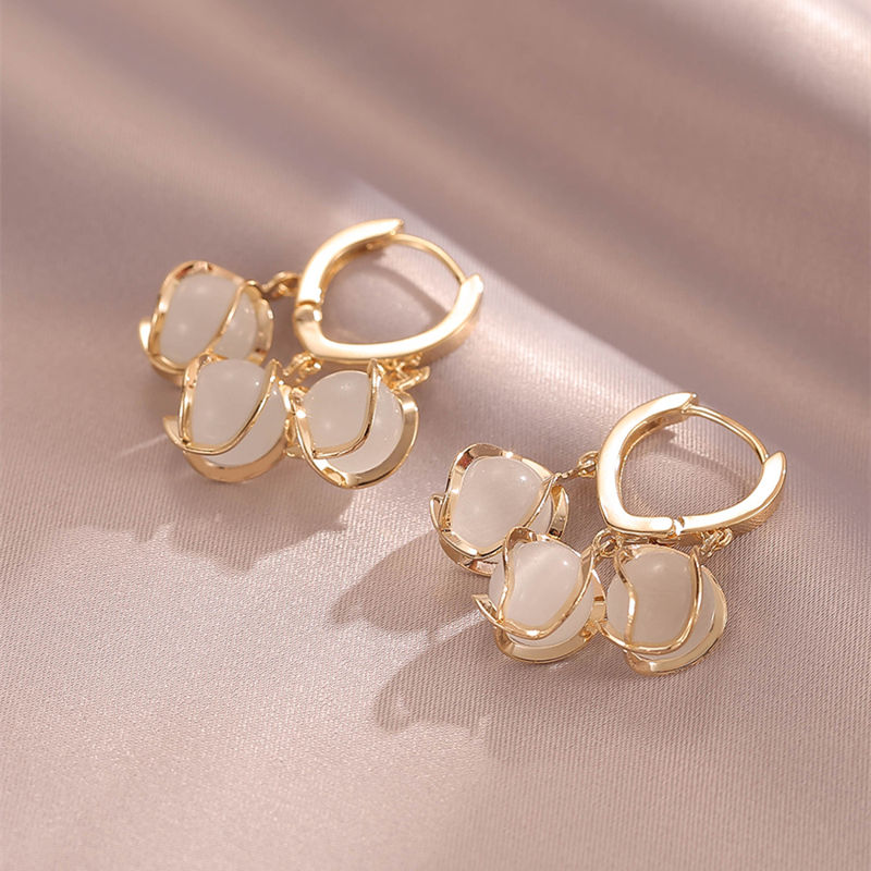 Valleza™ – Lily of the Valley Earrings  (50% Off)