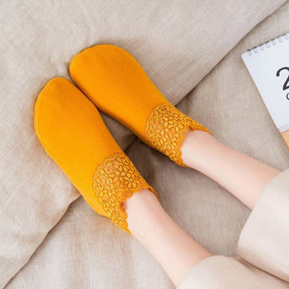 Feeluxe™ – Warm Lace Trim Anti-Slip Socks (1+2 Free)
