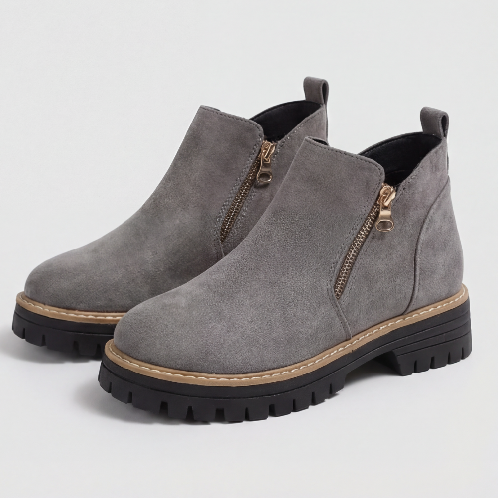 Stepara™ - Side-Zip Suede Chelsea Boots
