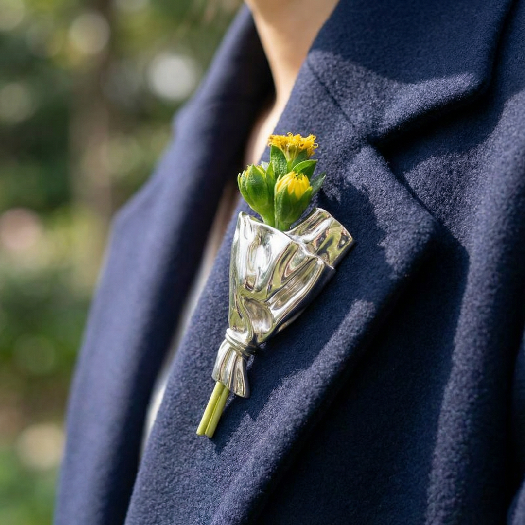 Florette - Wearable flower vase brooch