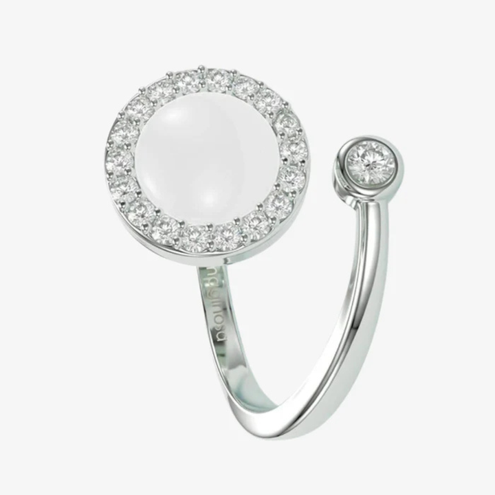 Lunessa - Moon and Star Calming Ring