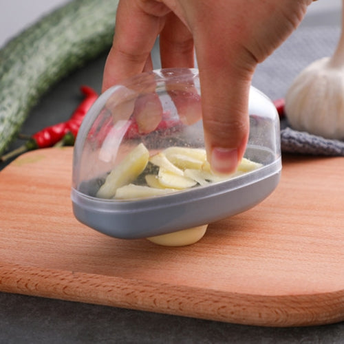 Culinara™ - No-Mess Garlic Press