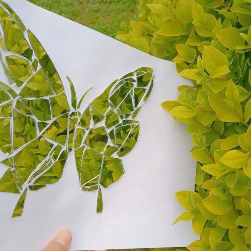 Shard & Bloom™ - DIY Butterfly Broken Mirror Mosaic Frame