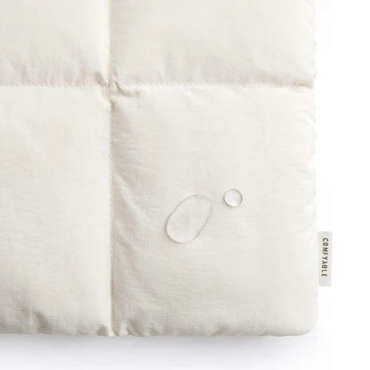 Snugsy™ - Quilted Laptop Sleeve with Magnetic Closure (50% Off)