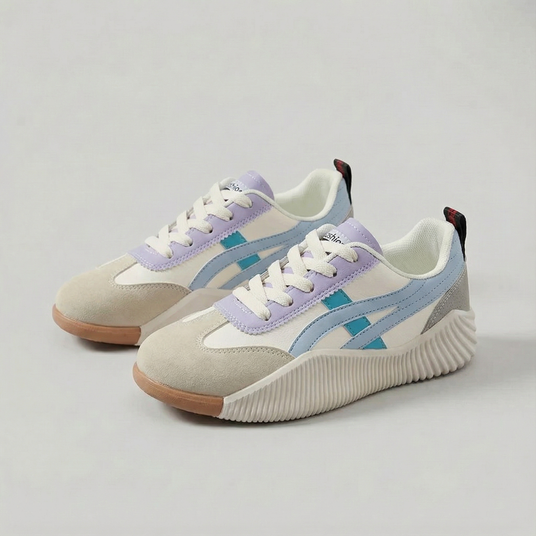 Stradia - Women's Retro Platform Sneakers for All Day Comfort