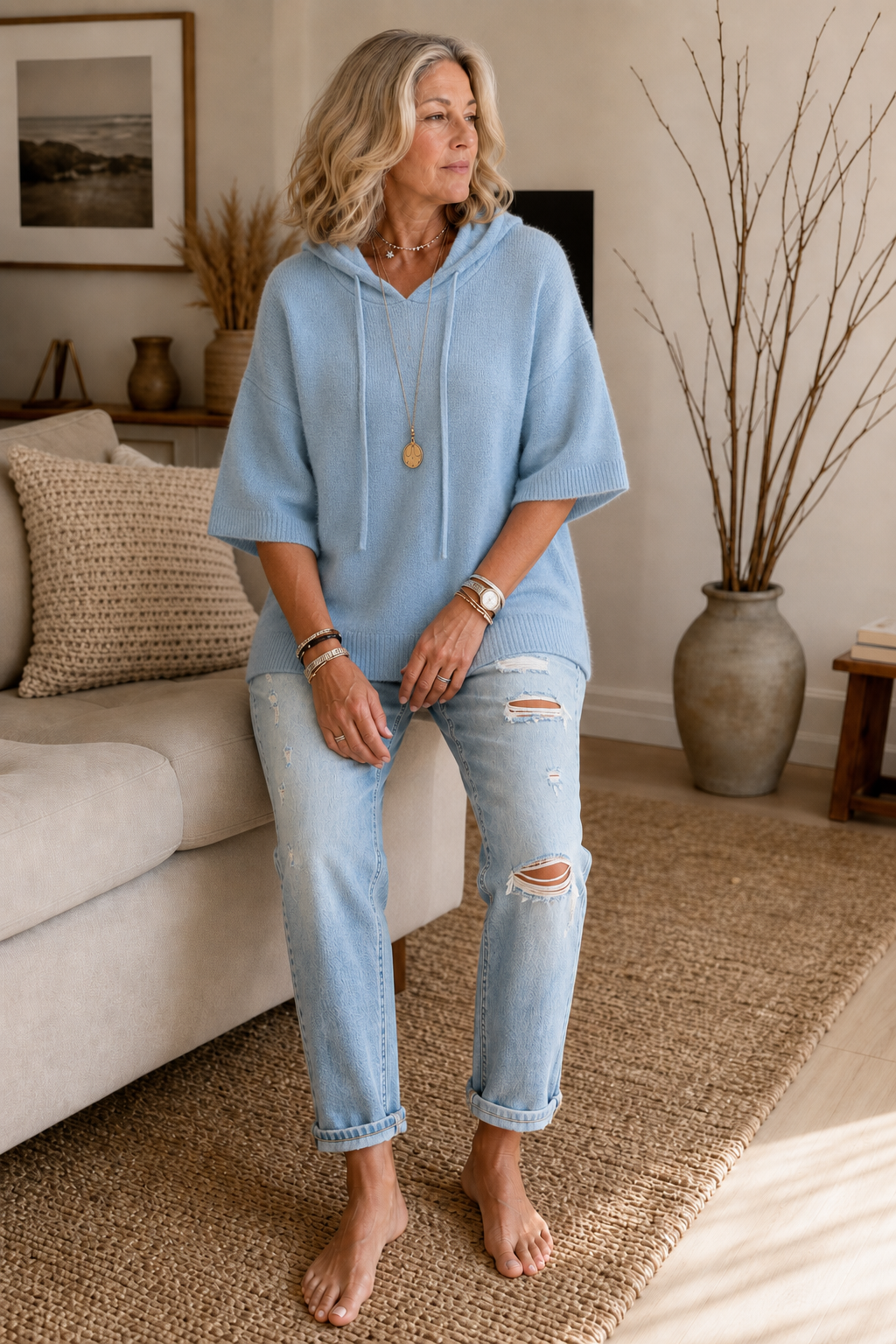 Loungel – Distressed Open-Knit Drawstring Hoodie