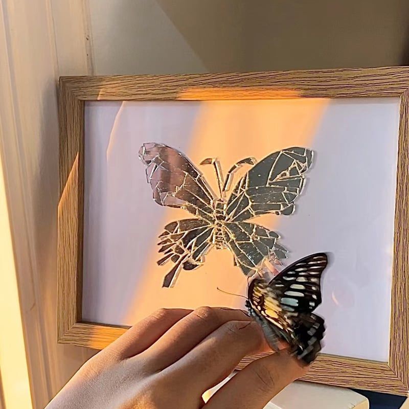 Shard & Bloom™ - DIY Butterfly Broken Mirror Mosaic Frame