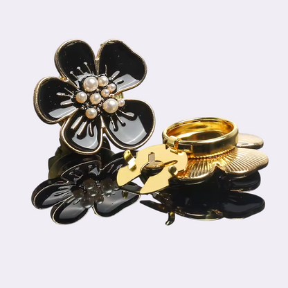 Petaline™ – Silk Flower Shirt Pin (35% Off)