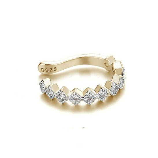 Elarra - Multi-Piercing Look Earrings