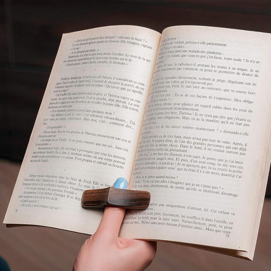 StoryGrip™ - Thumb Page Holder for Relaxed Reading