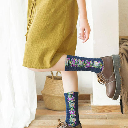 Sorellea™ – Vintage Floral Embroidered Socks (2+3 Free)
