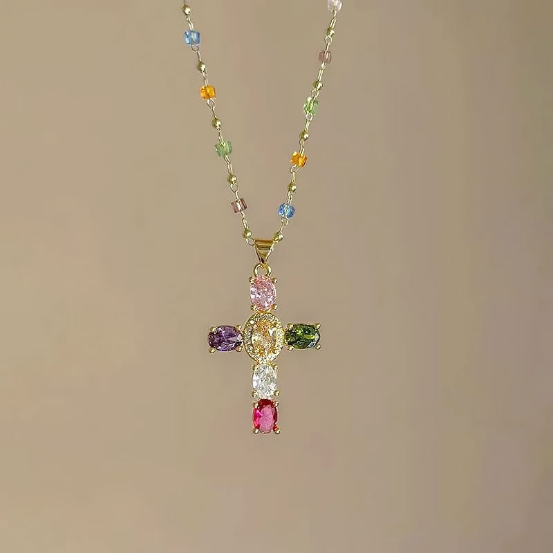 Solavée – Crystal Cross Pendant Necklace