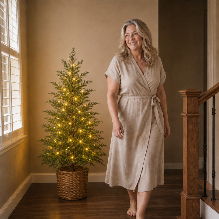 Glowmere – Pre-Lit Slim Cypress Accent Tree