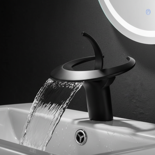 Copperflow™ – Elegant Waterfall Faucet