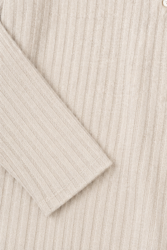 Marlowe & Rib – Ribbed V-Neck Button-Detail Sweater