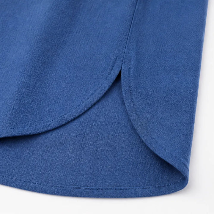 Amberlys – Airy Linen Blouse with V-Neck and Buttons
