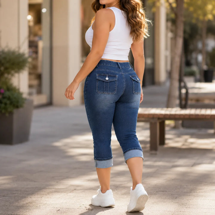 Curvella – Curvy Fit Stretch Denim Capri Jeans, Mid Rise Cuffed Hem