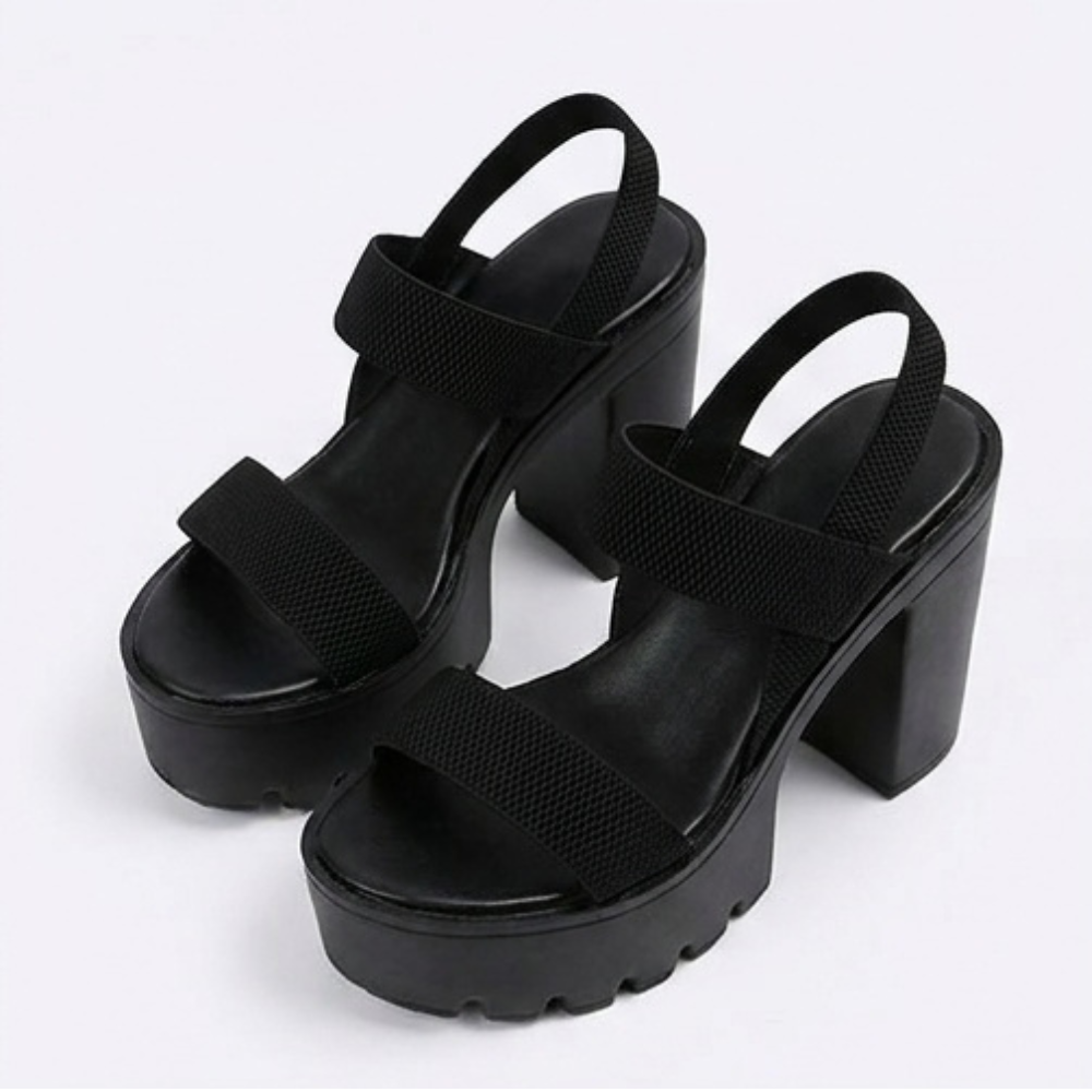 Veluna – Chunky Platform Heel Sandals