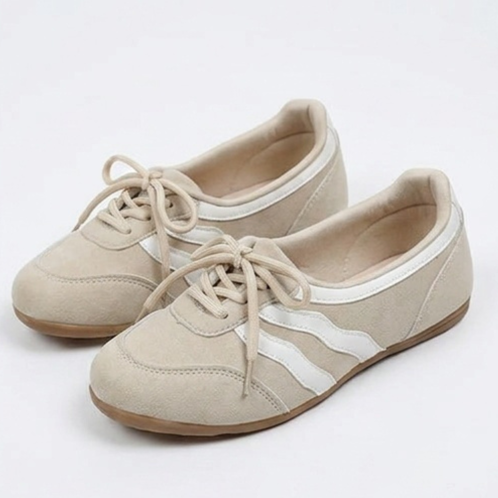Lunelle – Retro Slip-On Sneakers