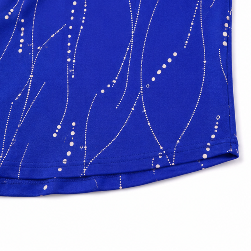 Vivelyn – Dimensional Print V-Neck Blouse