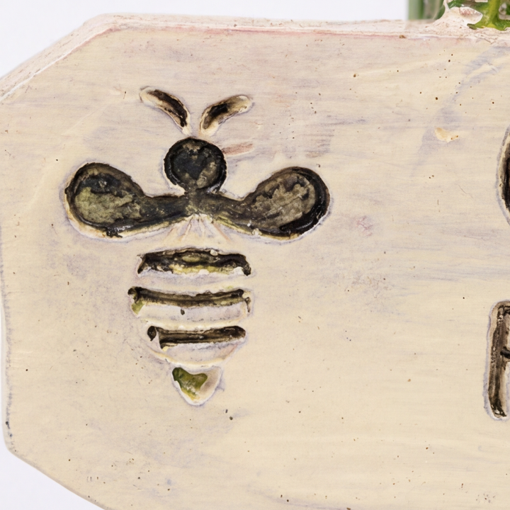 Bloomsip – Flower Shaped Bee Watering Station