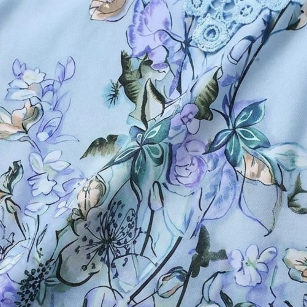 Florenza – Women's Lace Yoke Floral Blouse