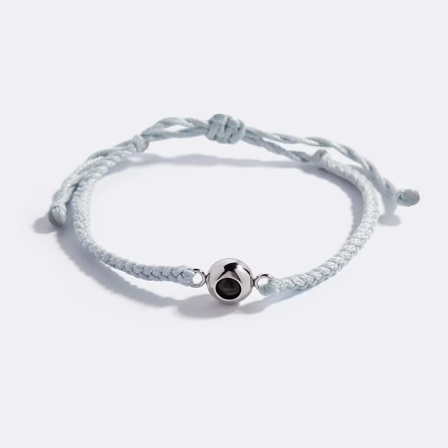 Closelle – Hidden Photo Keepsake Bracelet