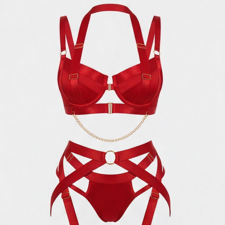 Vivara – Cross Strap Lingerie Set with Chain Detail
