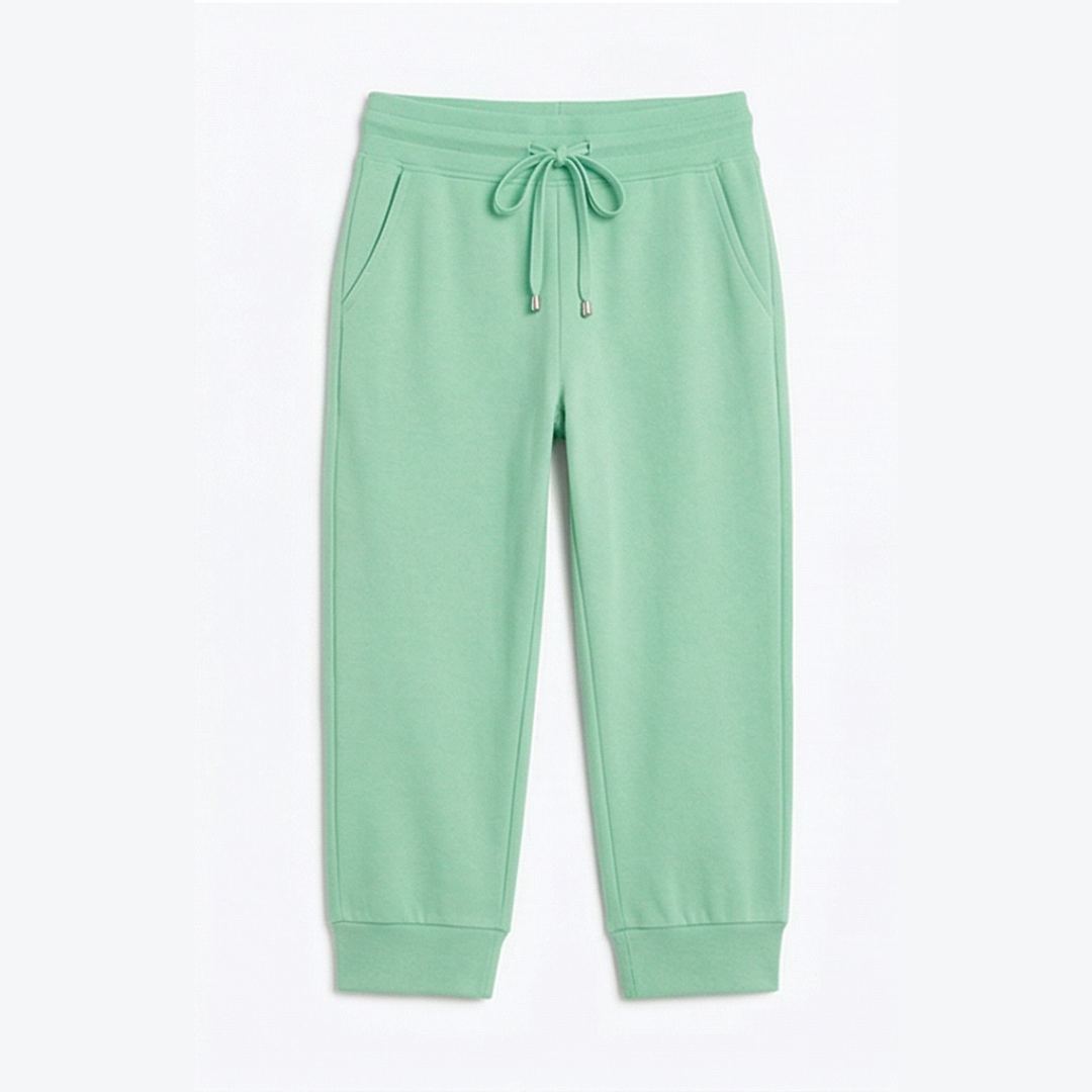 Lunara™ – Soft Cotton Drawstring Capri Joggers