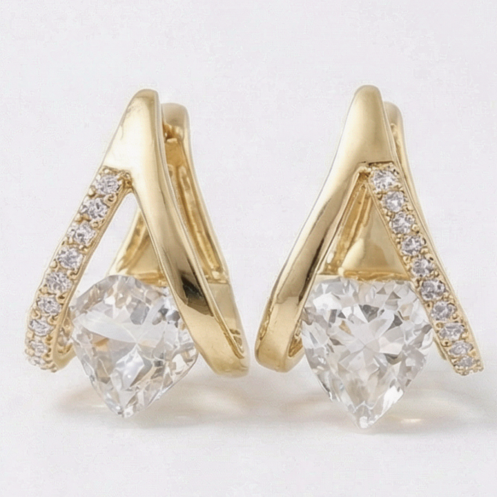 Lunavia – V-Frame Heart Earrings