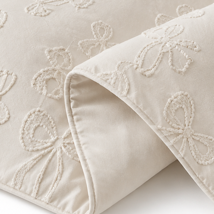 Tuftera – Tufted Leaf Comforter Cover Set