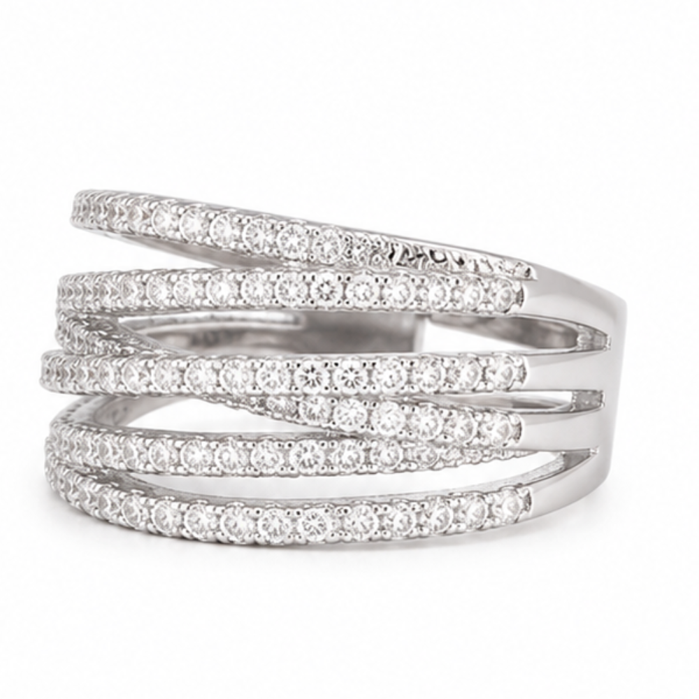 Overa – Crossover Ring That Adjusts To Fit Any Finger
