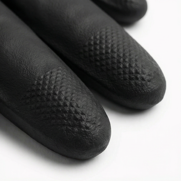 Gripshield™ – Heavy Duty Nitrile Gloves (100 Pack)