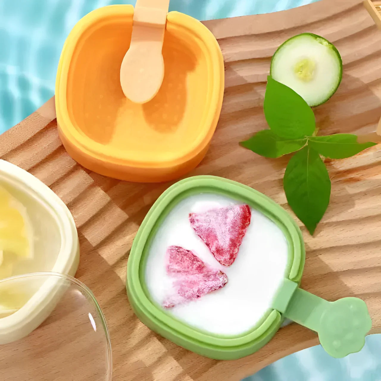 Frozenly™ - Homemade Popsicle Maker for Healthy Treats (1+1 Free)