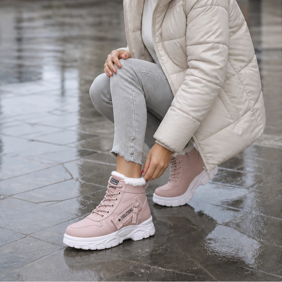 Rainelle – Plush-Lined Waterproof Ankle Boots