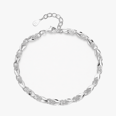 Clovara - Textured Silver Clover Chain Bracelet