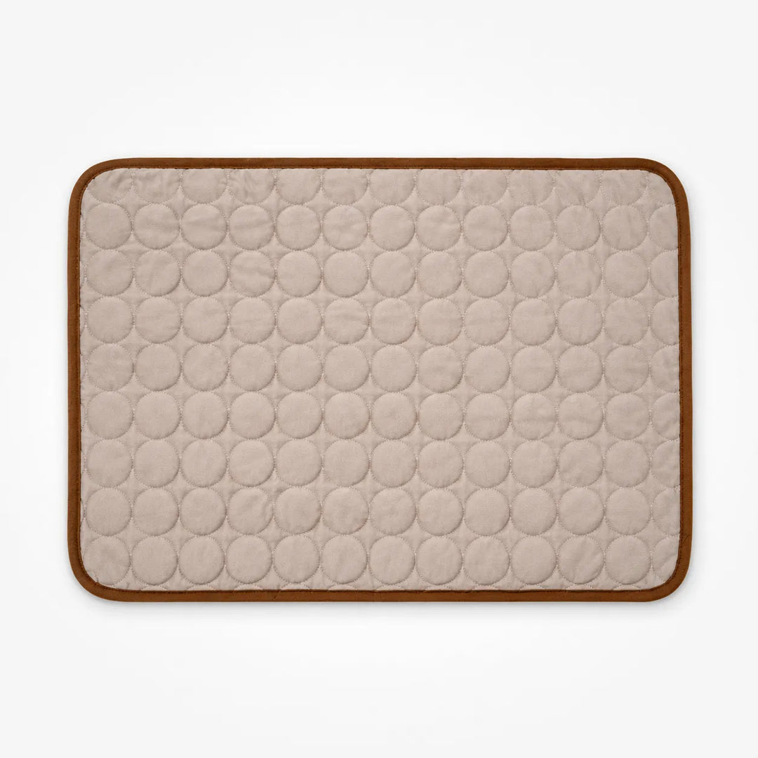 Coolo – Self-Cooling Pet Mat, Ice Silk-like Dog Cooling Pad, No-Freezer Cooling Mat for Dogs